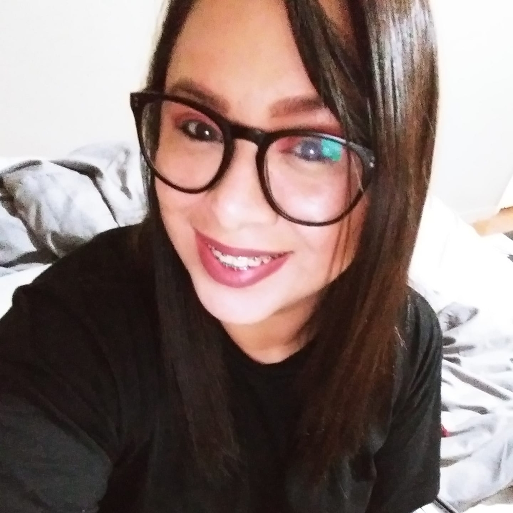 Meet your Posher, Tina